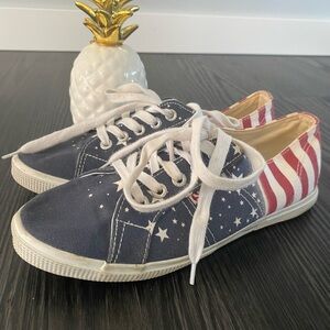 🍍Superga sneakers🇺🇸🍍size 5.5 or 37.5🍍H-2